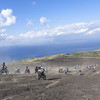 海を一望できるエンデューロレースは珍しい