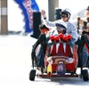 2009年に日本で初開催されたレッドブル・ボックスカートレースの様子