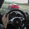 2台の最新ポルシェによるサーキットチェイス映像（動画キャプチャー）