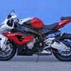 BMW S1000RRをフルモデルチェンジ---高感度のレスポンス