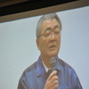 福島第一原発に設置された非常災害対策本部でメッセージを送る西澤俊夫社長（11日・東電本店のモニター画面）
