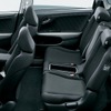 ホンダ ストリーム RSZ インテリア (ブラック) オプション装着車