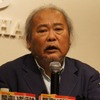 徳大寺有恒氏（『2011年版間違えだらけのクルマ選び』が発売された際の記者会見）