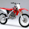 モトクロス競技専用車、ホンダCRFシリーズの2005年モデル