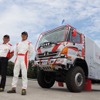 日野、新型レーシングトラックのテスト走行を実施
