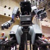 【ワンフェス2012夏】搭乗可能な巨大ロボット「クラタス」、幕張メッセに立つ！