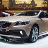 ボルボ V40クロスカントリー（パリモーターショー12）