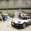 【東京モーターショー04】体験ゾーン…RX-7のパトカーにも乗れる