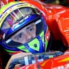 フェラーリ F138の感触を確かめるマッサ