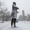 ニューヨーク、ニューイングランドを襲った猛吹雪