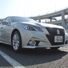 新型 クラウン アスリート