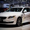 ボルボ V60 PHV の改良モデル（ジュネーブモーターショー13）