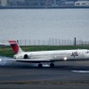 最後まで活躍することとなったJA8029が羽田空港に着陸。