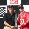 ホンダ勢最高の2位となったスコット・ディクソン（右）。写真：Indycar