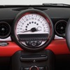 布袋寅泰とMINIのコラボレーションモデル