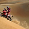 CRF450 RALLYを駆るサンダーランド選手