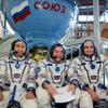 ソユーズ宇宙船の最終試験に臨む若田宇宙飛行士らバックアップクルー。