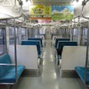水上発17時43分の長岡行き普通列車の車内。5月30日の乗客は水上駅発車時点でわずか6人。最後尾の車両には誰も乗っていなかった。