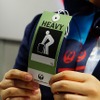 ヘビー（重量物）タグは、手荷物を扱う作業員にとって重要なものだという。