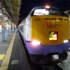 青森7時15分発の増発列車は485系を使用する。写真は特急「つがる」で運用されている485系3000番台。