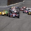 レース序盤はアンドレッティ・オートスポーツ勢が上位を形成した。琢磨も好位置に。写真：IndyCar