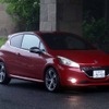 試乗会で用意されたプジョー208GTi