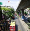 ＢＴＳサパーンクワーイ駅前