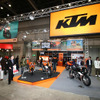 【東京モーターサイクルショー05】KTM のオレンジ写真蔵