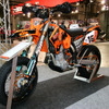 【東京モーターサイクルショー05】KTM のオレンジ写真蔵