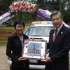 日本政府、タイ北部山岳地帯の病院に四駆救急車贈与
