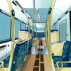 大船渡線BRT向け観光バスは車内も海をイメージしたデザインでまとめる。