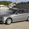 BMW3シリーズに、325iツーリングを設定