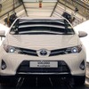 トヨタのハイブリッド車の英国累計販売10万台目となったオーリス