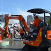 6月14日から始まった「よこすかYYのりものフェスタ2014」。海上自衛隊横須賀地方総監部は護衛艦や哨戒ヘリを公開した。