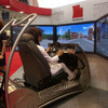【東京モーターショー05】3面ワイドスクリーンで最新型シートベルトを体感