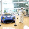 スーパーGTに参戦中のGT300のBRZのレプリカも展示。ミシュランマンも登場。