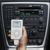 ボルボの iPod アダプターと デジタルジュークボックス