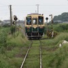 高田の鉄橋駅の開業に伴うダイヤ改正も実施されるが、大きな変更はない。写真は湊線を走るキハ3710形（3710-02）。