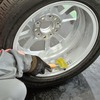 最後は専用ローラーでより各自に接着させる
