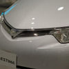 【トヨタ エスティマ 新型発表】プラス12万円で電動座席リフト追加