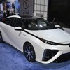 【ロサンゼルスモーターショー14】トヨタ の新型 FCV 、MIRAI を北米初公開…水素は3年間無料供給