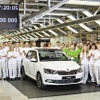 初の年間生産100万台目となった新型ファビア。シュコダの本拠地、チェコのムラダー・ボレスラフ工場でラインオフ