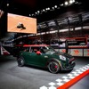 新型 MINI ハッチバック の ジョンクーパーワークス（デトロイトモーターショー15）