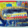 子どもたちが描く未来と気動車（市原湖畔美術館「子ども絵画展」）