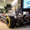 ホンダF1記者会見で展示された、マクラーレン・ホンダ『MP4-30』