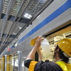 西武鉄道は4月18日から運行を開始する「黄色い6000系電車」のラッピング作業を公開した