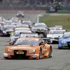 今季のDTMのレースシーン。アウディ、メルセデス、BMWが覇権を争っている。