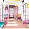 大阪市交通局が南港ポートタウン線（ニュートラム）に導入する新型車両200系の車内イメージ。2種類あり、こちらはピンク