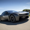 BMW i8 の燃料電池プロトタイプ車
