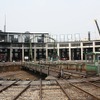 梅小路蒸気機関車館の転車台と扇形車庫。8月30日にいったん閉館し、来春オープン予定の京都鉄道博物館と一体化する。